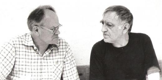 Emanuel Ranný st. (vlevo) s básníkem Janem Skácelem – ve Štěpánovicích koncem 70. let.